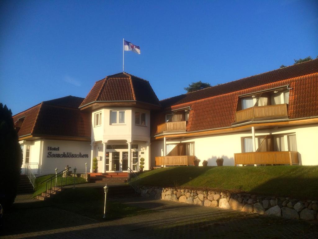 Hotel Garni Seeschloesschen Kolpinsee Luaran gambar