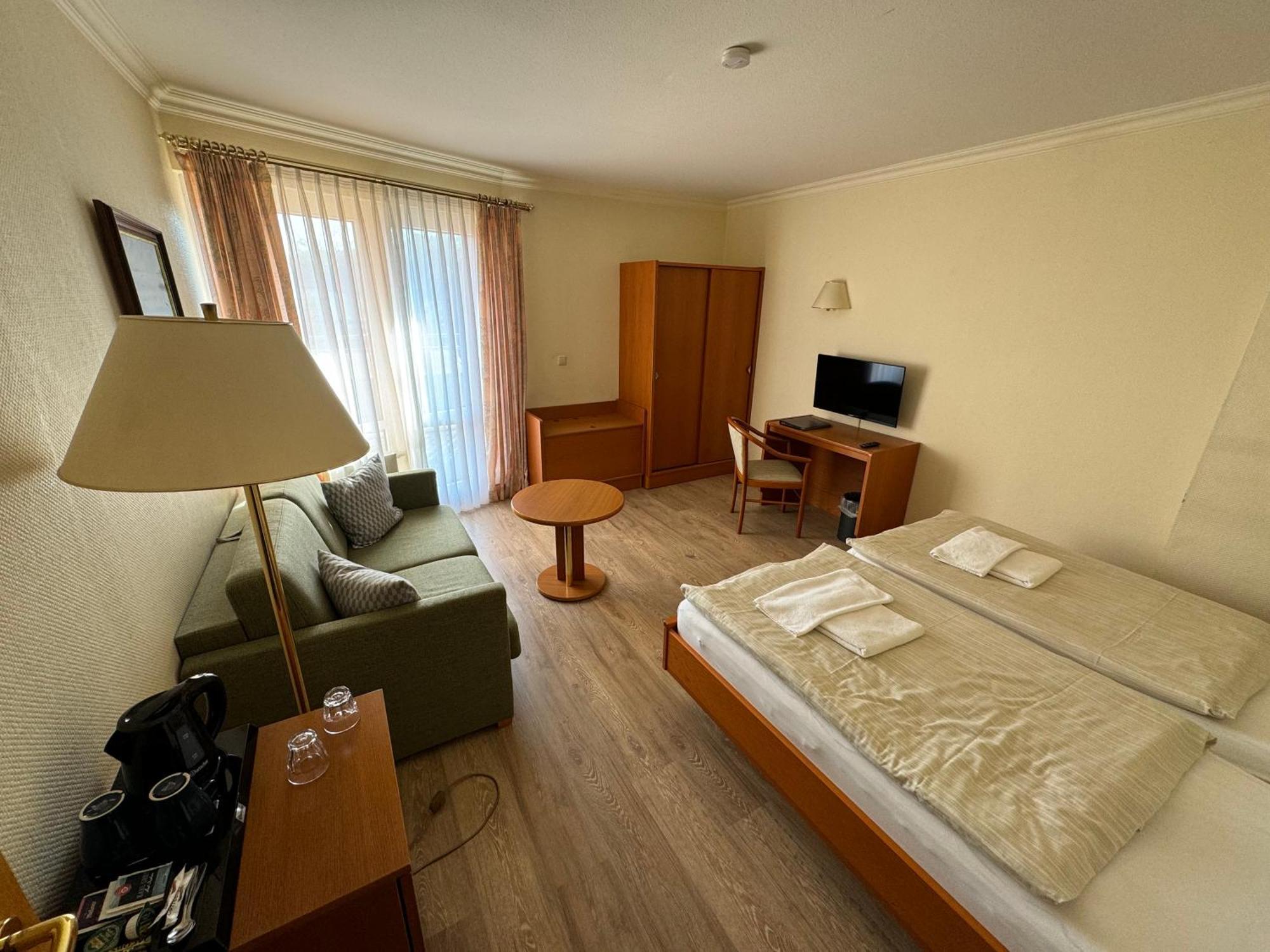 Hotel Garni Seeschloesschen Kolpinsee Luaran gambar