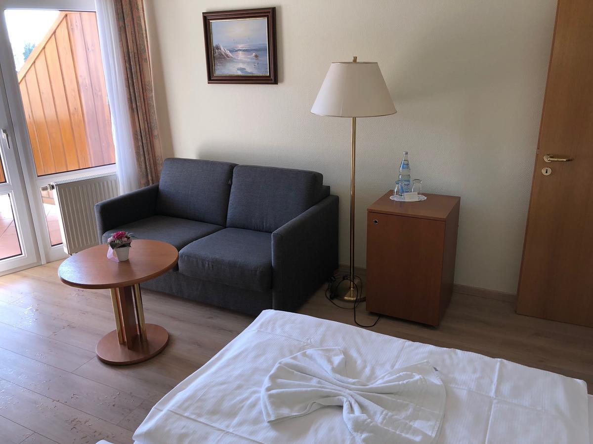 Hotel Garni Seeschloesschen Kolpinsee Luaran gambar